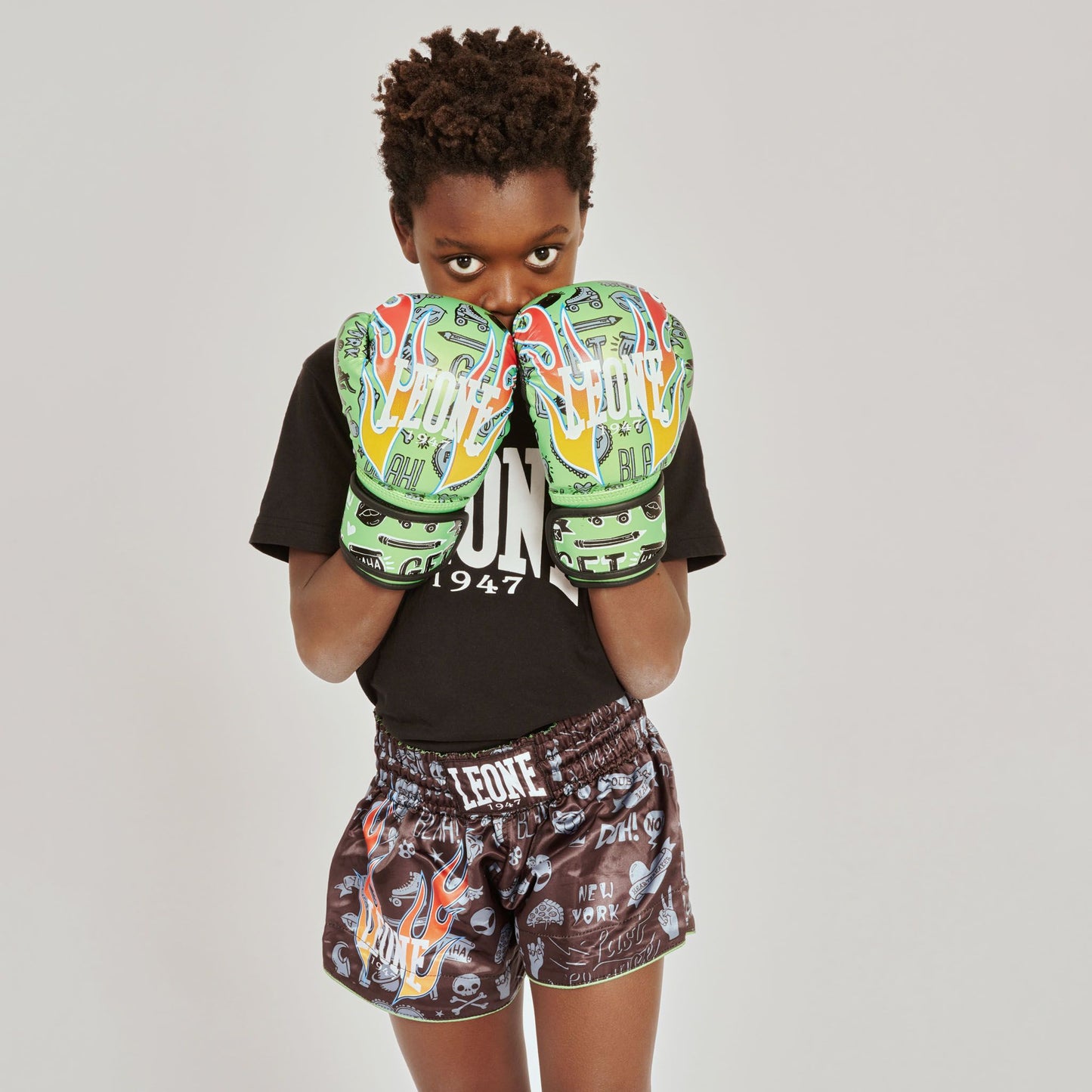 Guantes de boxeo Leone Flames Junior 6oz (K2)