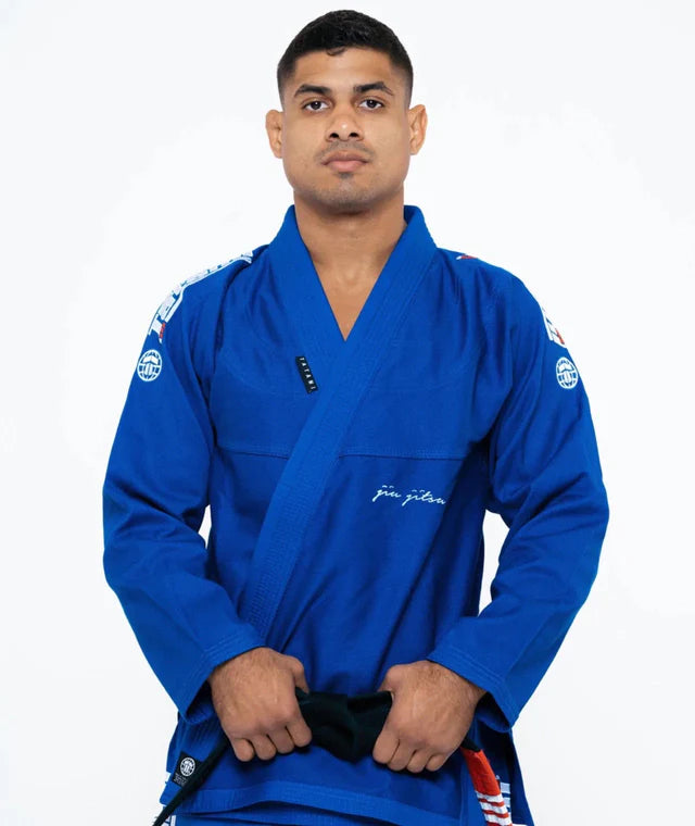 Kimono de BJJ Tatami Superlite azul con cinturón blanco